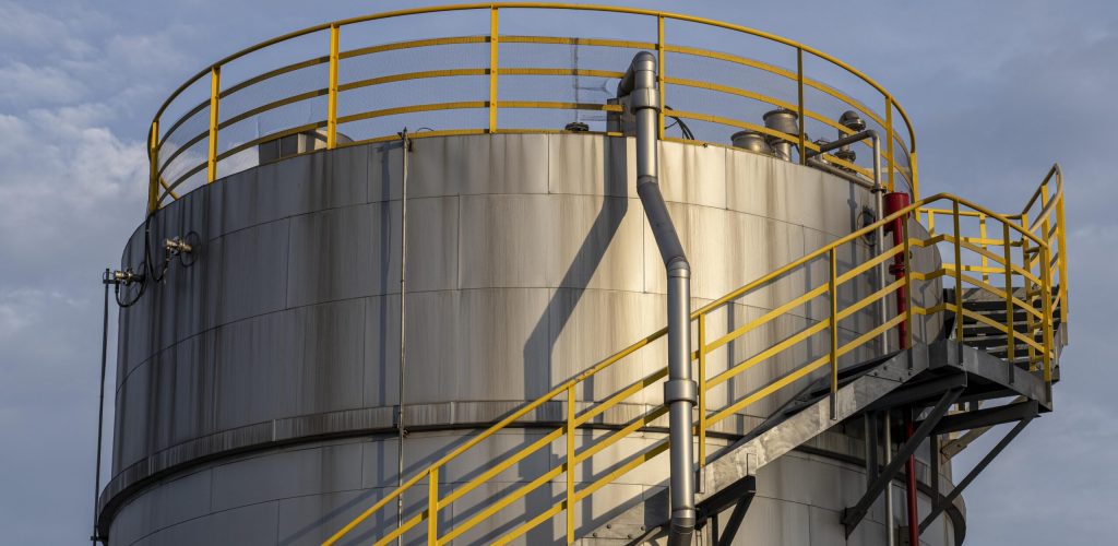 environmental-pollution-industry-exterior-daylight